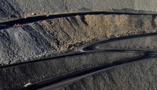 哈尔乌素露天煤矿 我国最大的一个露天煤矿