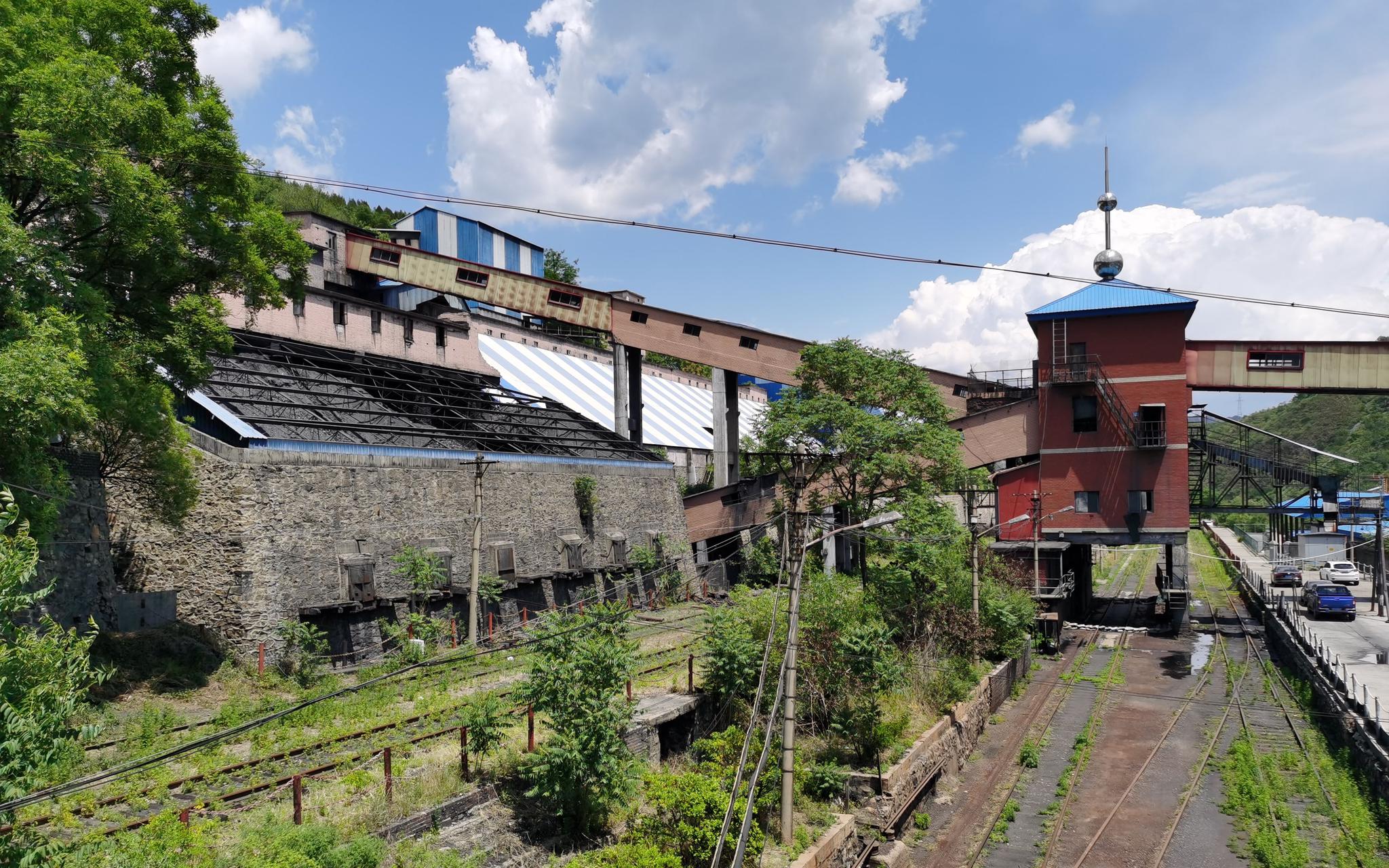 京西大台煤矿开始拆除 千年采煤史终结