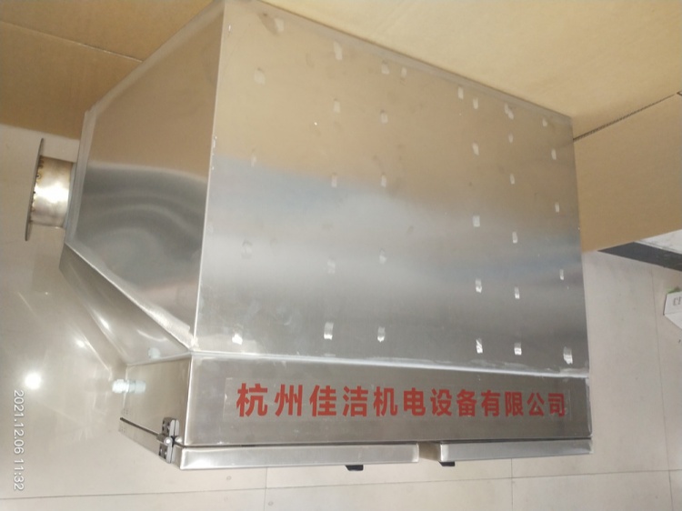 1781057395914838.jpg 负压吸引出气口光氧灭菌箱 (4).jpg