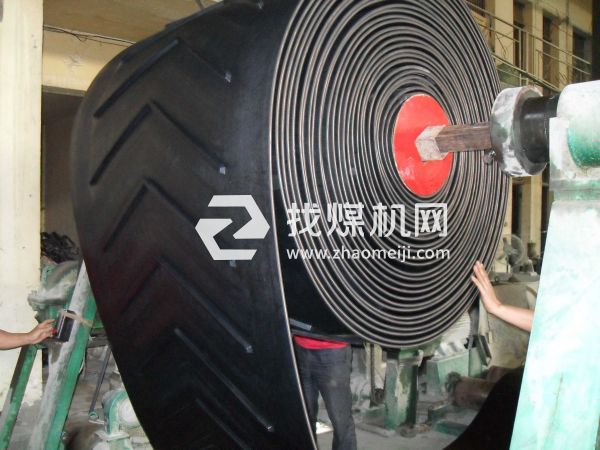 安徽厂家直销 耐热输送带 耐油人字形输送带 定制输送带