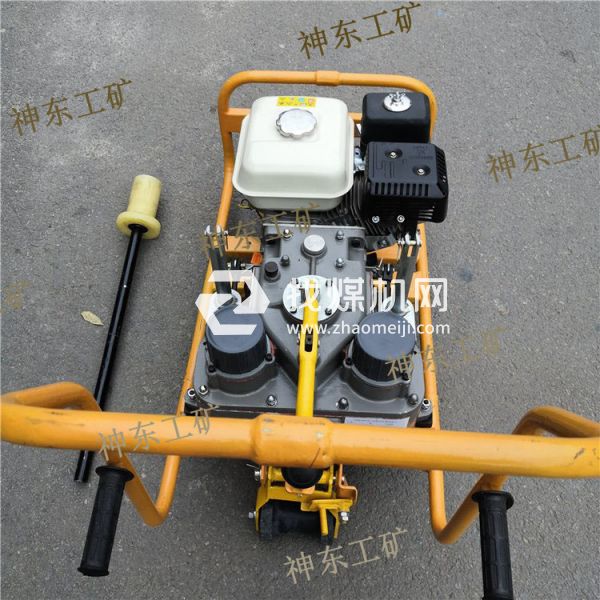 NLB600双头内燃机动扳手 四川双头内燃机动扳手