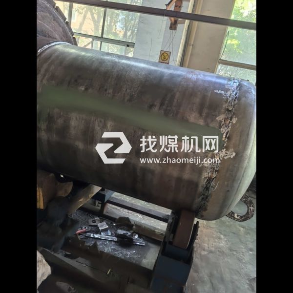 Q235B+316L镁铝熔剂熔炼炉手打焊接坩埚爆炸板复合坩埚经济定制