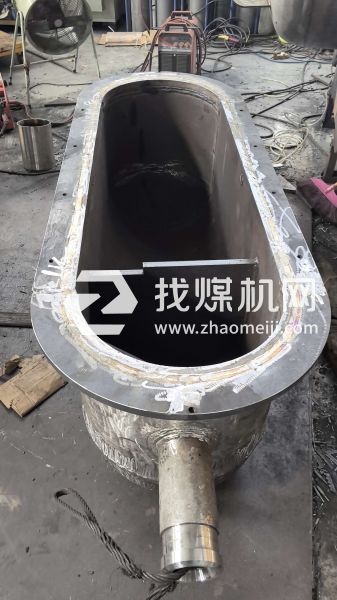 大吨位高温Q345R+Inconel600镁铝镁合金整体焊接爆炸板带嘴坩埚定量炉